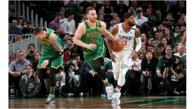 Gordon Hayward vs. the Clippers. (Getty)
