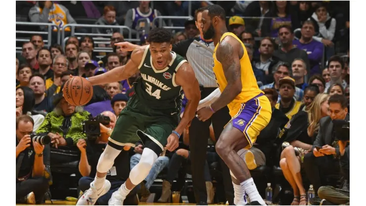 Giannis Antetokounmpo (left) and LeBron James (right). (Getty)
