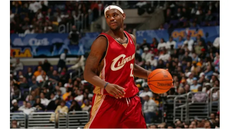 LeBron James during his rookie season. (Getty)
