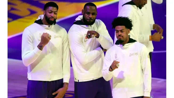 Anthony Davis, LeBron James and Quinn Cook. (Getty)
