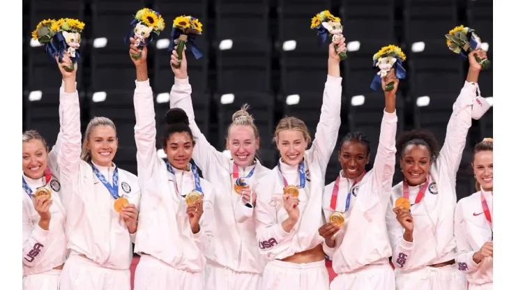 US national volleyball team won gold at Tokyo 2020 (Getty).
