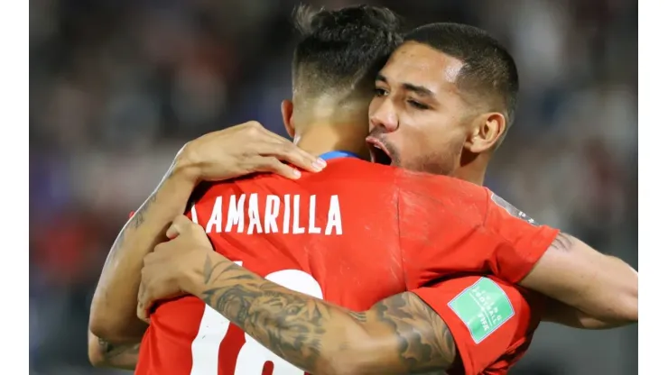 Paraguay players celebrate vs Venezuela (Getty).
