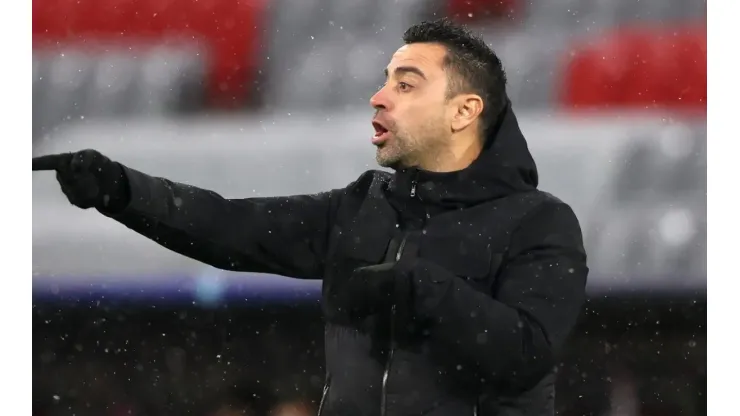 Xavier Hernández gestures during the UEFA Champions League  E match
