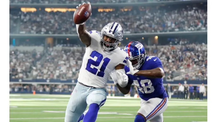 Ezekiel Elliott runs for a touchdown against the Giants earlier this 2021 NFL season.
