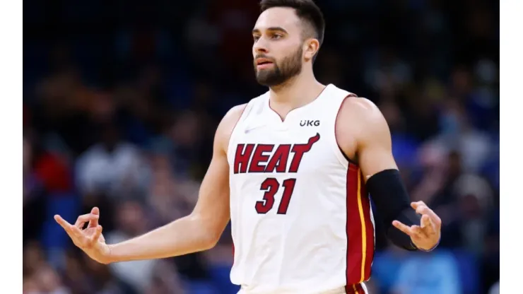 Max Strus of Miami Heat at the game vs Orlando Magic (Futbolsites)
