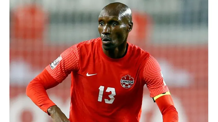 Atiba Hutchinson fired Canada to a victory over El Salvador with a strange goal.
