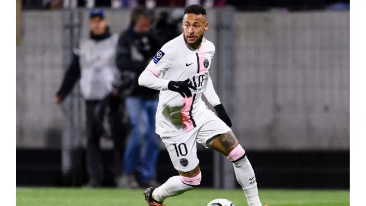 Neymar Junior of Paris Saint Germain in action during the Ligue 1 match
