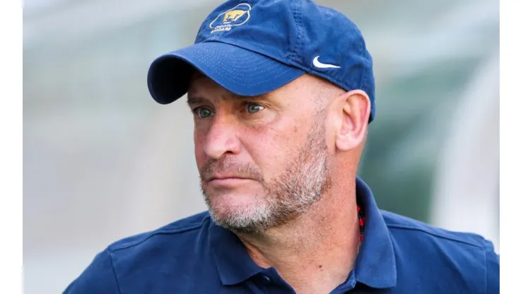 Andres Lillini manager of Pumas UNAM
