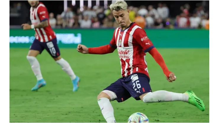 Cristian Calderón of Chivas
