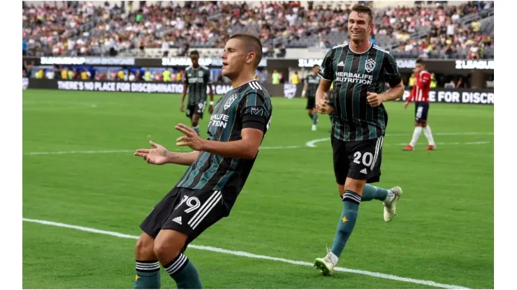 Dejan Joveljic of Los Angeles Galaxy celebrate his goal with Nick DePuy
