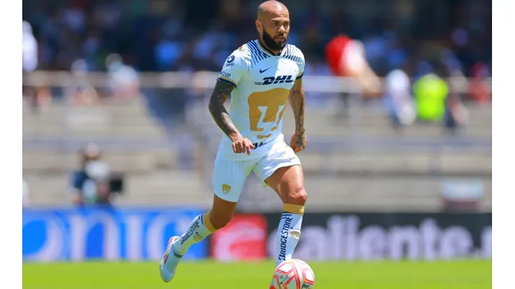 Dani Alves of Pumas UNAM
