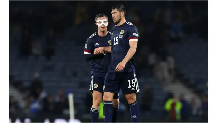 Scott McKenna and Callum McGregor of Scotland
