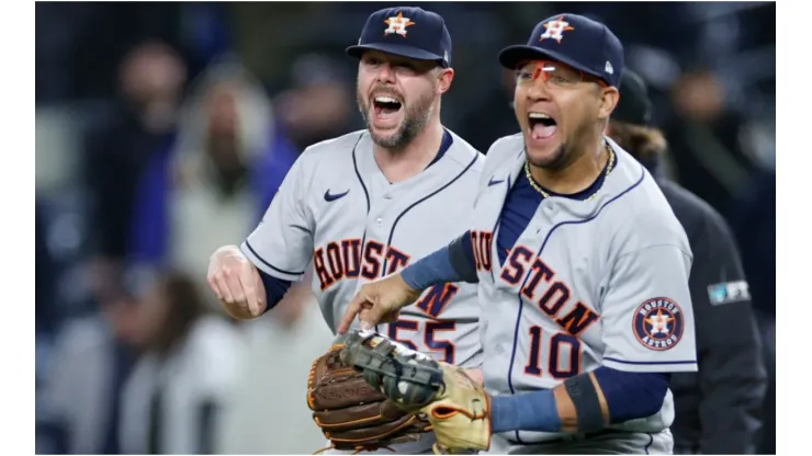 Yuli Gurriel and Ryan Pressly of the Houston Astros
