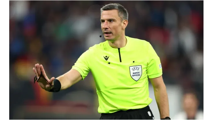 Referee Slavko Vincic looks on during the UEFA Nations League League A Group 3 match
