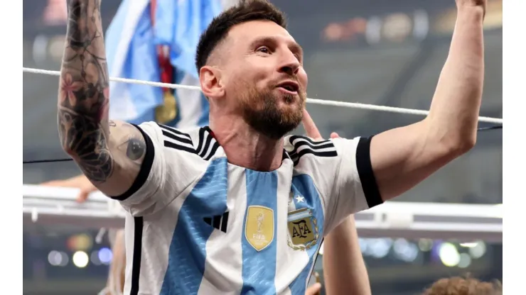 Lionel Messi wore the new jersey in the celebration of their win in Qatar 2022
