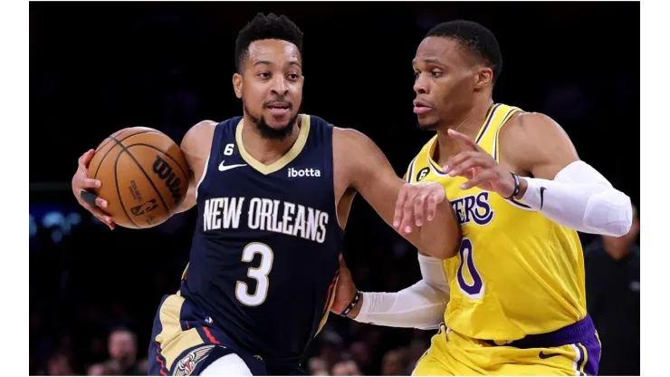 CJ McCollum #3 of the New Orleans Pelicans drives to the basket as he is guarded by Russell Westbrook #0 of the Los Angeles Lakers
