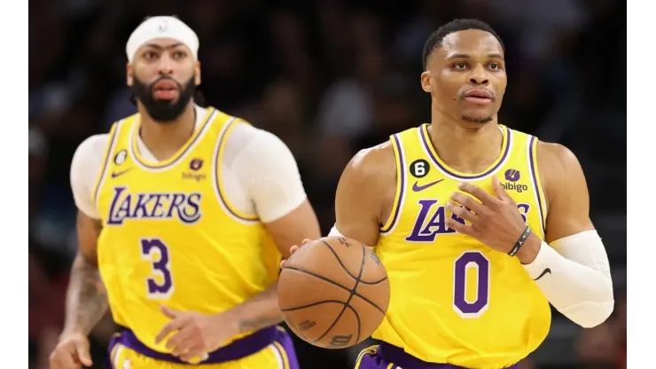 Anthony Davis (left) and Russell Westbrook.
