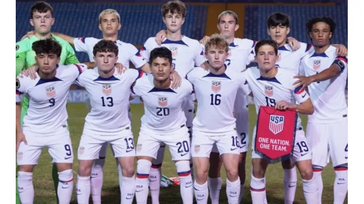 The USA U17 team before playing against Canada U17 in the semifinals
