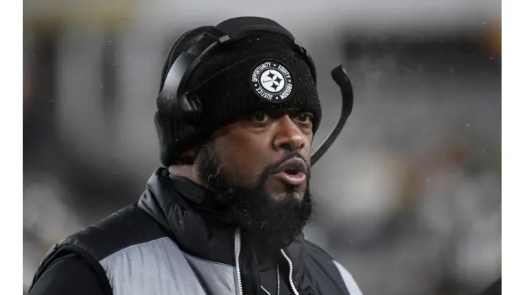 Mike Tomlin head coach of the Pittsburgh Steelers
