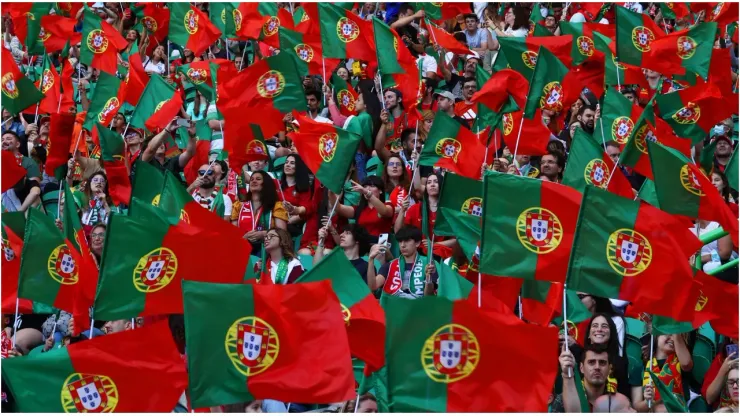 Portugal fans wave flags
