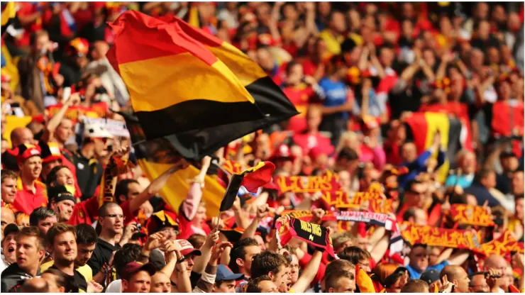 Belgium fans with flags
