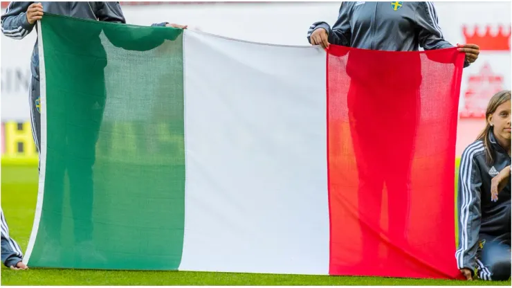 Italian flag
