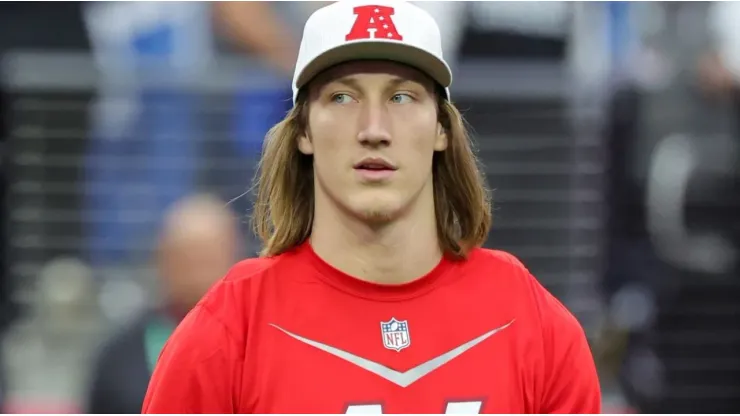 LAS VEGAS, NEVADA - FEBRUARY 05: Trevor Lawrence #16 of the Jacksonville Jaguars and AFC walks on the field during warmups before the 2023 NFL Pro Bowl Games at Allegiant Stadium on February 05, 2023 in Las Vegas, Nevada. (Photo by Ethan Miller/Getty Images)
