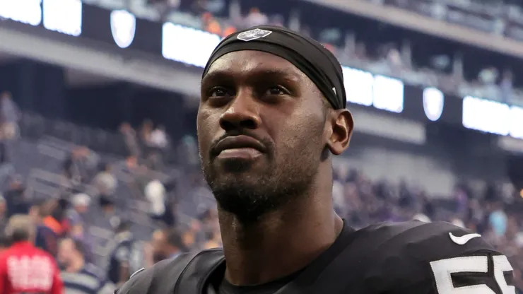 Chandler Jones with the Las Vegas Raiders
