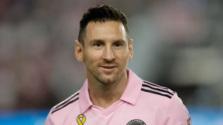 Lionel Messi preparing for an Inter Miami game
