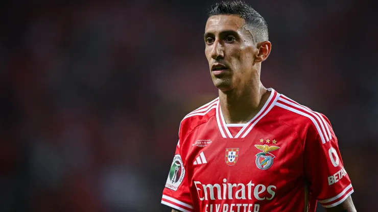 Angel Di Maria in action for Benfica
