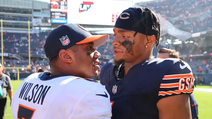 Justin Fields and Russell Wilson
