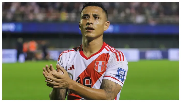 Yoshimar Yotun of Peru shows appreciation to the fans after a FIFA World Cup 2026 Qualifier match between Paraguay and Peru 
