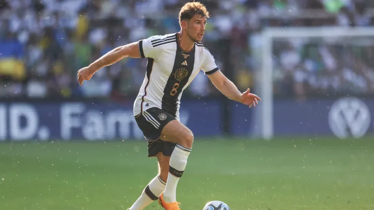 Leon Goretzka of Germany controls the ball during the international friendly between Germany and Ukraine
