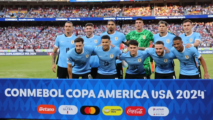 Players of Uruguay pose for a team photo during the CONMEBOL Copa America 2024 Group C match between United States and Uruguay.
