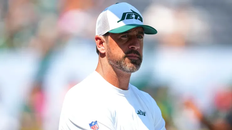 Aaron Rodgers of the New York Jets looks on prior to the preseason game against the Washington Commanders at MetLife Stadium on August 10, 2024 in East Rutherford, New Jersey
