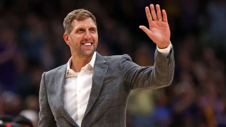  Former NBA player Dirk Nowitzki reacts during the first half between the LSU Lady Tigers and Iowa Hawkeyes
