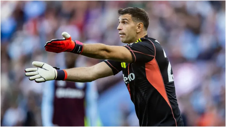 Aston Villa goalkeeper Emiliano Martinez
