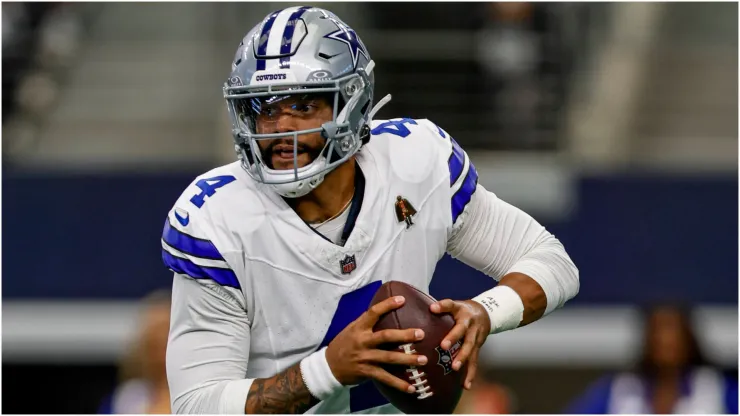 Dallas Cowboys quarterback Dak Prescott 
