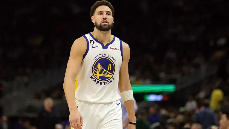 Klay Thompson #11 of the Golden State Warriors walks backcourt during a game against the Milwaukee Bucks
