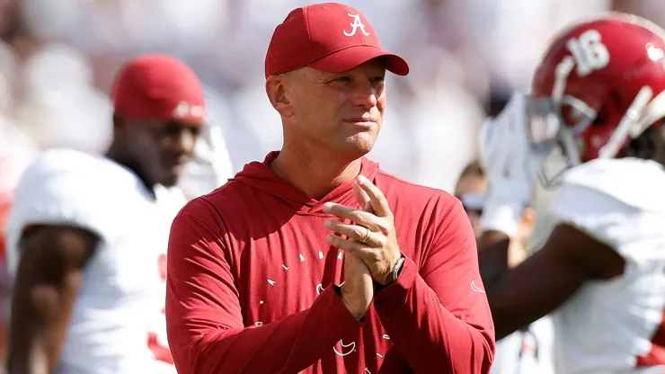 Alabama Crimson Tide head coach Kalen De Boer
