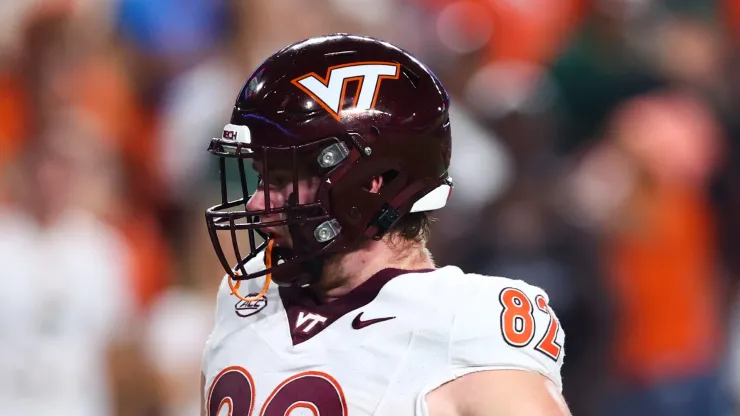 Benji Gosnell #82 of the Virginia Tech Hokies scores a receiving touchdown against the Miami Hurricanes during the first quarter of the game at Hard Rock Stadium on September 27, 2024 in Miami Gardens, Florida. 
