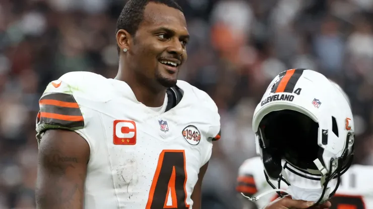 Deshaun Watson #4 of the Cleveland Browns walks across the field in the fourth quarter against the Las Vegas Raiders at Allegiant Stadium on September 29, 2024 in Las Vegas, Nevada.
