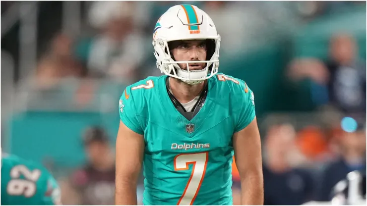 Miami Dolphins place kicker Jason Sanders
