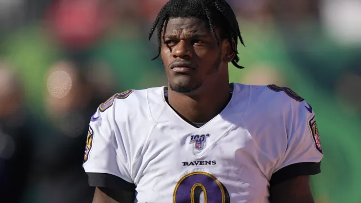 Lamar Jackson #8 of the Baltimore Ravens stands on the sidelines during the first half of the NFL football game against the Cincinnati Bengals at Paul Brown Stadium on November 10, 2019 in Cincinnati, Ohio.
