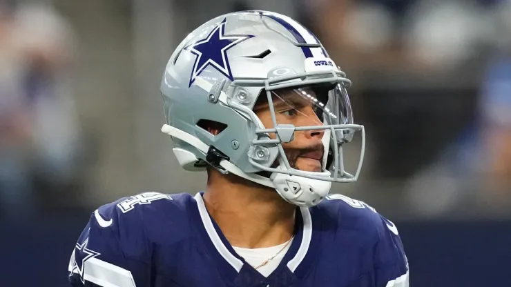 Dak Prescott #4 of the Dallas Cowboys looks to throw a pass in the second quarter of a game against the Detroit Lions at AT&T Stadium on October 13, 2024 in Arlington, Texas.
