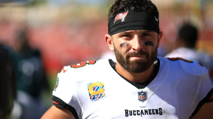 Baker Mayfield #6 of the Tampa Bay Buccaneers reacts after defeating the Philadelphia Eagles at Raymond James Stadium on September 29, 2024 in Tampa, Florida. 
