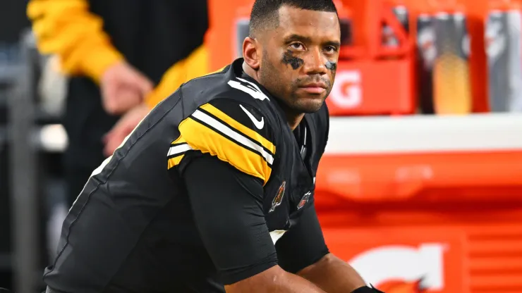 Russell Wilson #3 of the Pittsburgh Steelers looks on from the sidelines during the third quarter against the New York Jets at Acrisure Stadium on October 20, 2024 in Pittsburgh, Pennsylvania.
