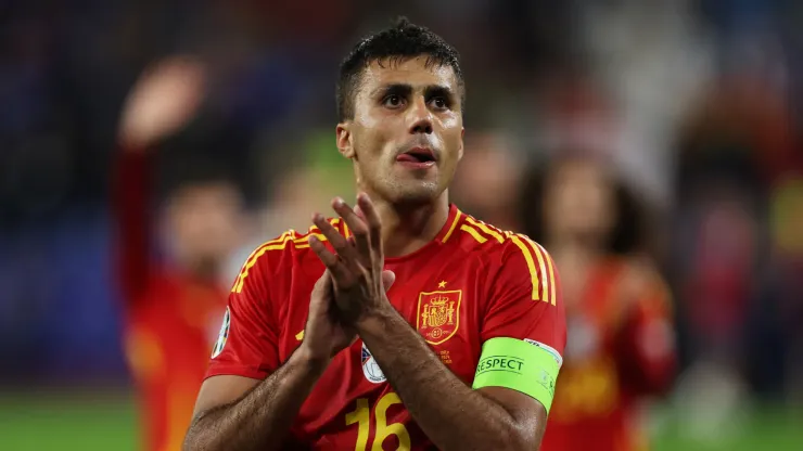 Rodri, player of Spain, applauds the fans after the team's victory in the UEFA EURO 2024 
