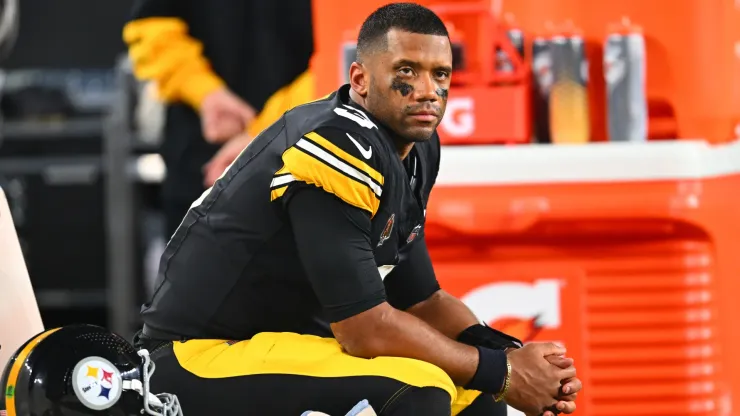 Russell Wilson #3 of the Pittsburgh Steelers looks on from the sidelines during the third quarter against the New York Jets at Acrisure Stadium on October 20, 2024.
