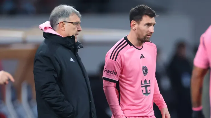 Gerardo Martino (left) and Lionel Messi.
